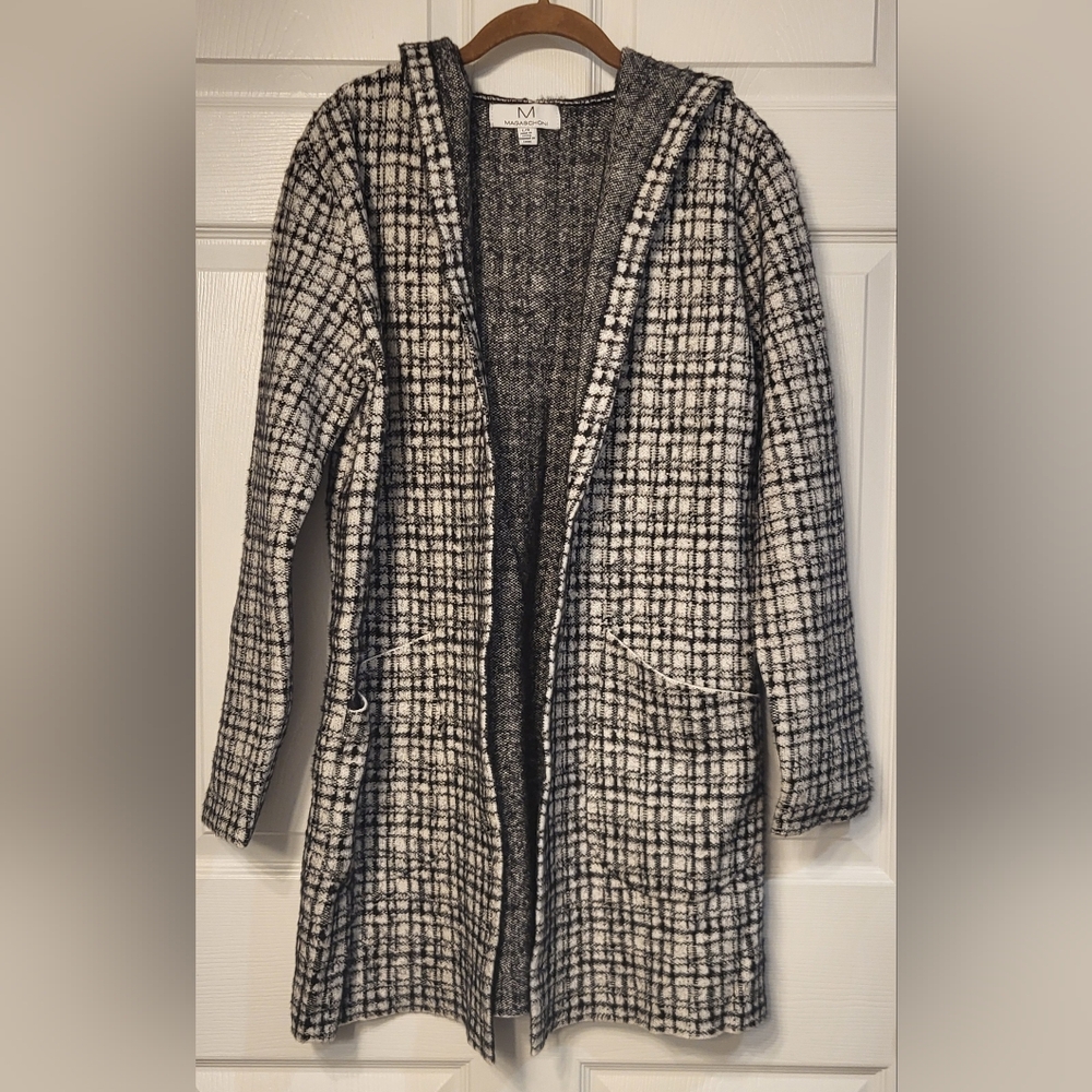 Magaschoni Black and White Plaid Coatagin Size Large
